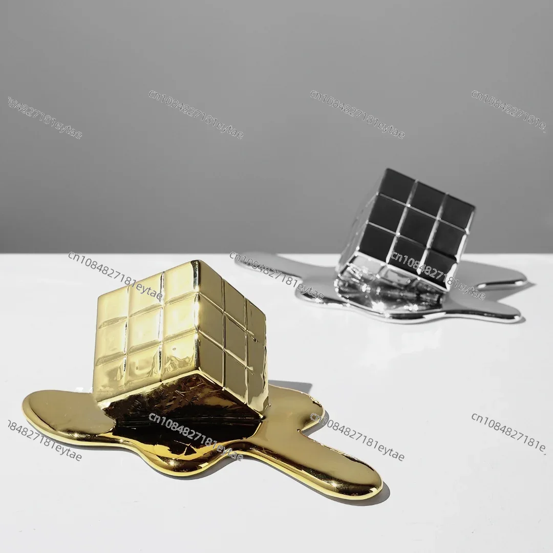 مكعب هندسي ذهبي من الراتنج - ت - مراجعة Resin Art Cube وسعره