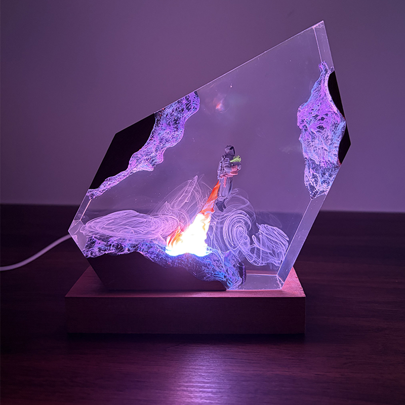 مصباح طاولة على شكل كائن حي من - مراجعة Resin Art Resin وسعره
