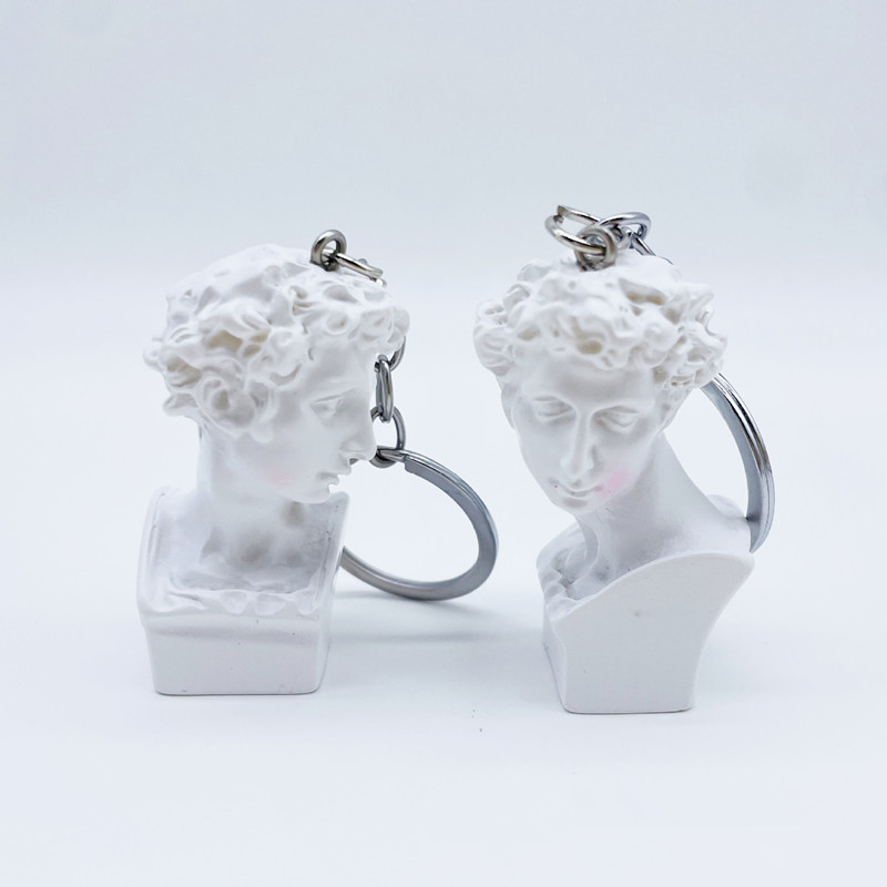 سلسلة مفاتيح تمثال الجص الصغير - مراجعة Resin Art A Keychain وسعره